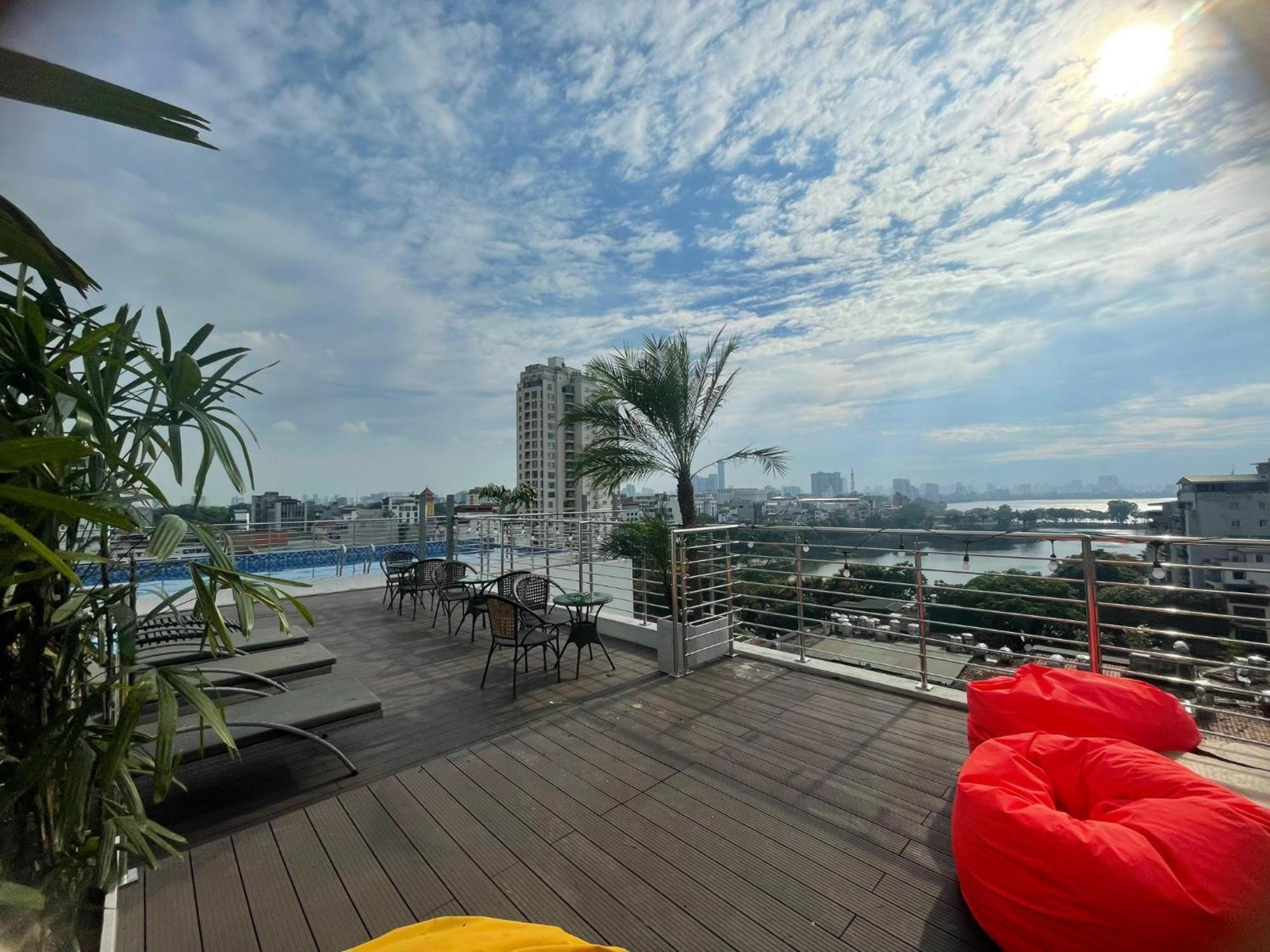 Luxe Paradise Premium Hotel Hanoi Buitenkant foto