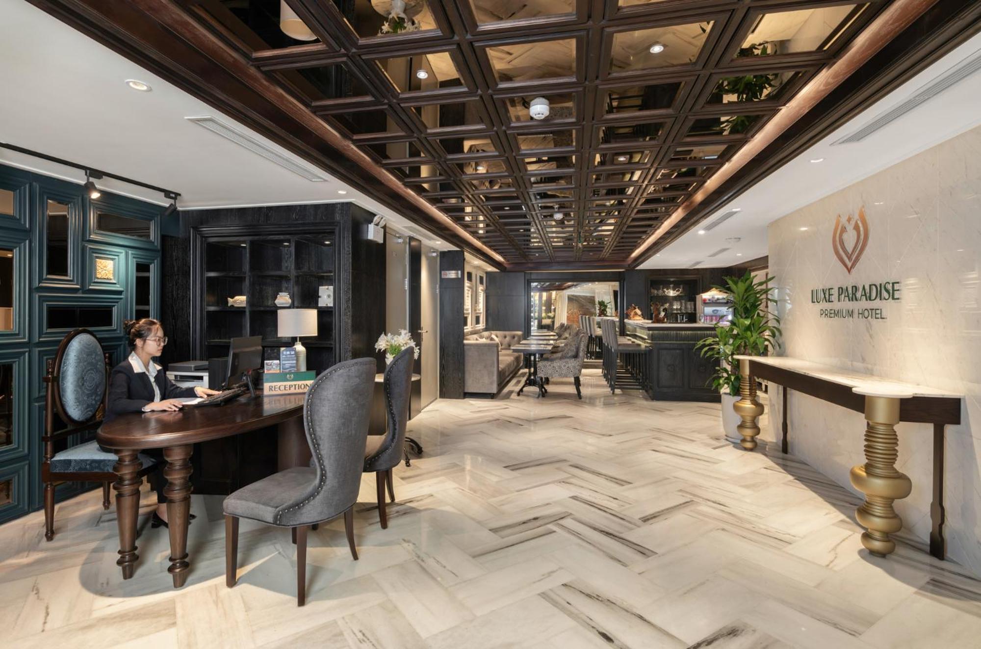 Luxe Paradise Premium Hotel Hanoi Buitenkant foto