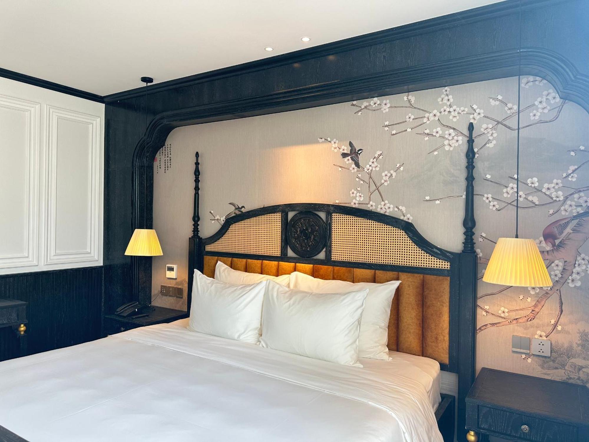Luxe Paradise Premium Hotel Hanoi Buitenkant foto